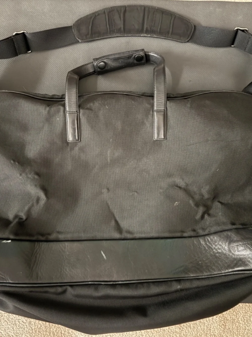 TUMI  Black Carry/Weekend Back with Leather Trim